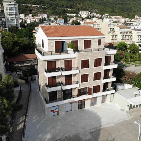Mar Azul Apartments Petrovac エクステリア 写真