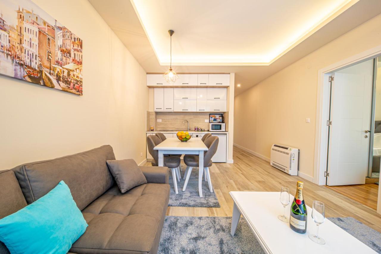 Mar Azul Apartments Petrovac エクステリア 写真