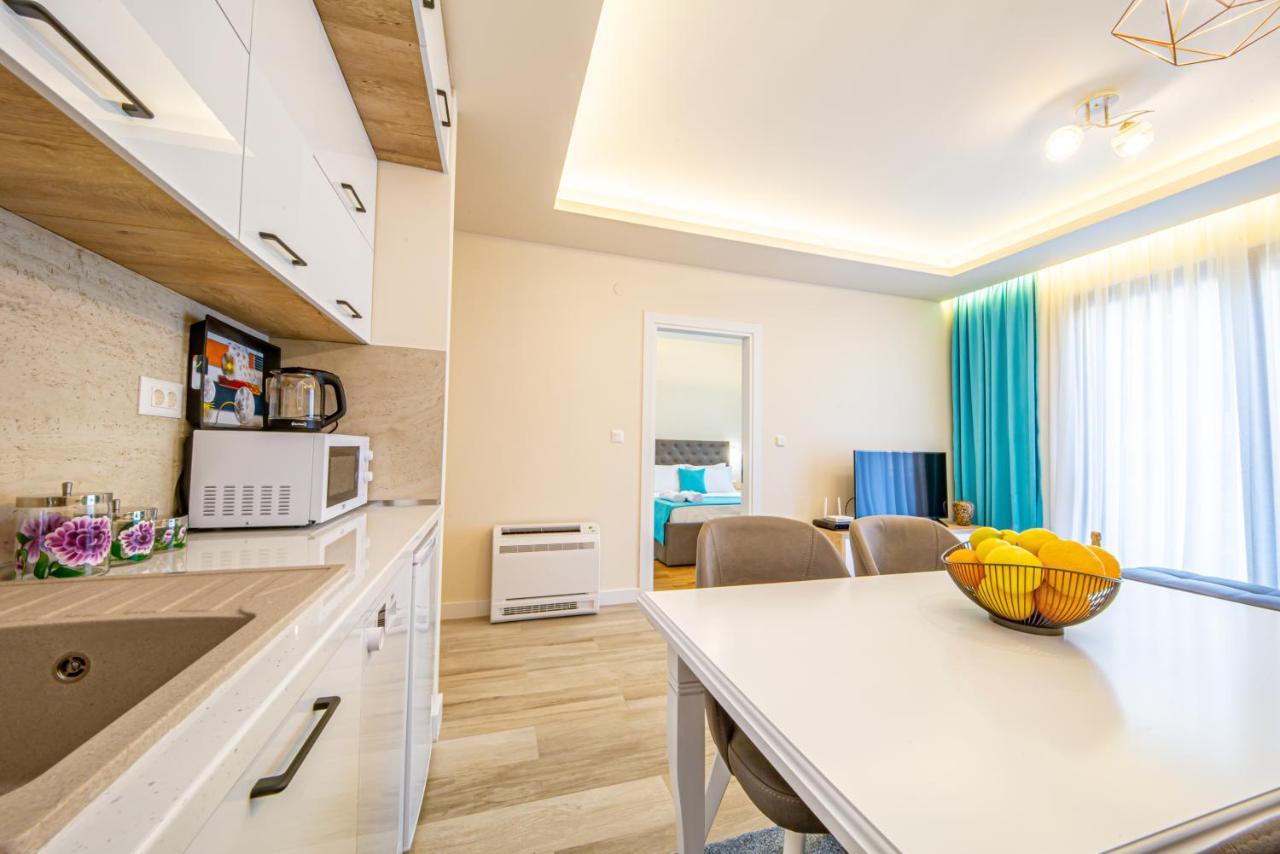 Mar Azul Apartments Petrovac エクステリア 写真