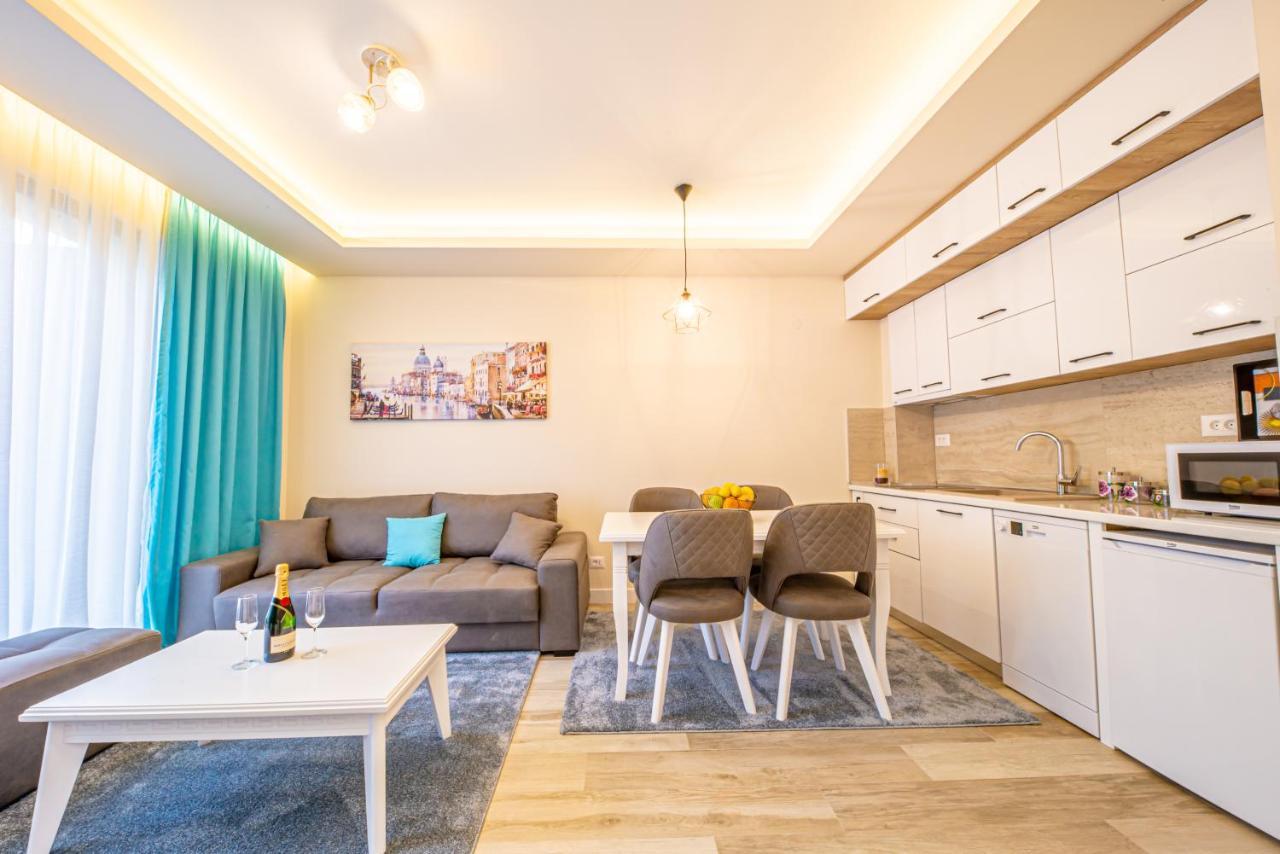 Mar Azul Apartments Petrovac エクステリア 写真