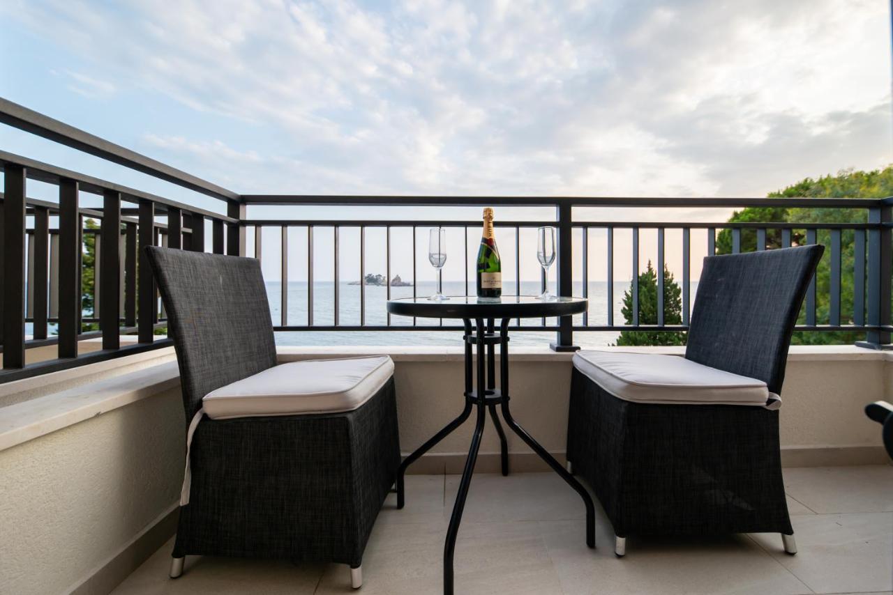 Mar Azul Apartments Petrovac エクステリア 写真