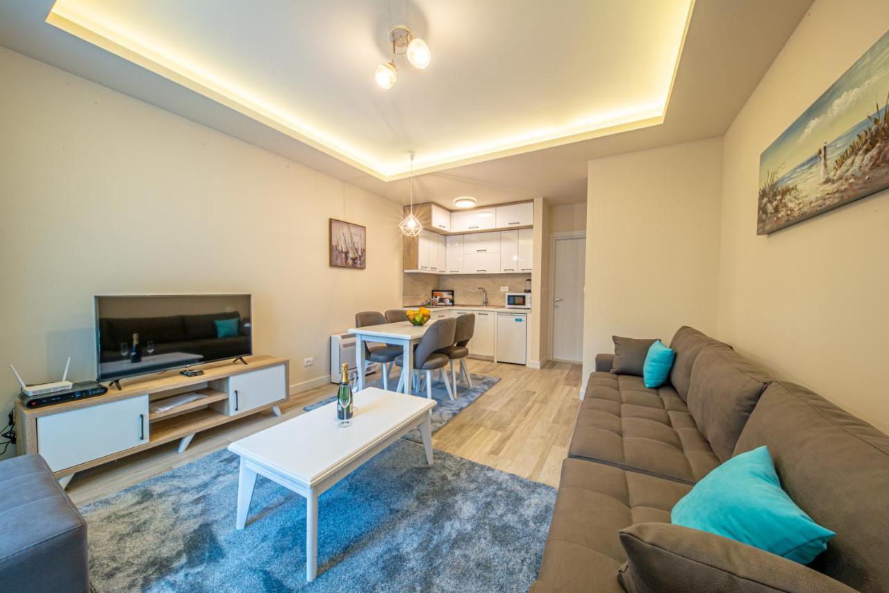 Mar Azul Apartments Petrovac エクステリア 写真