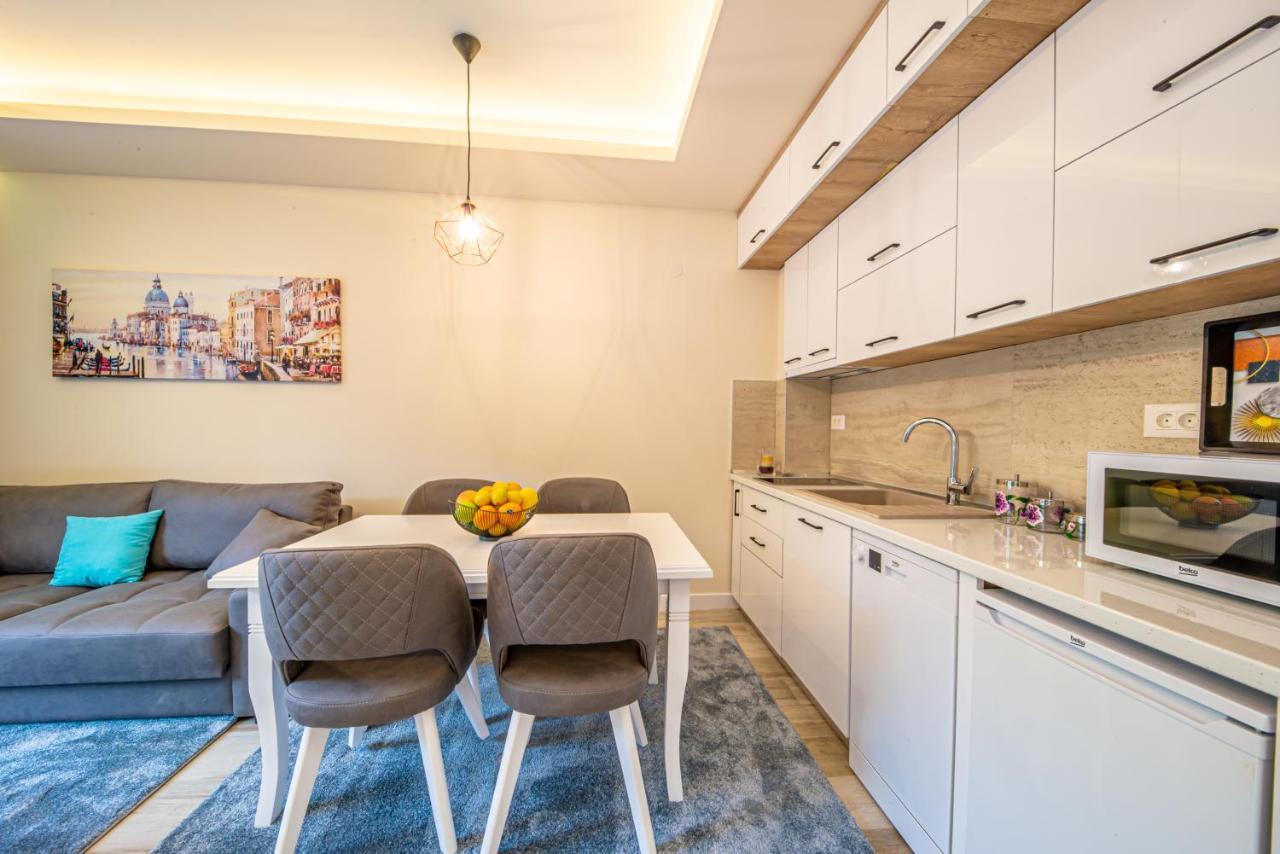 Mar Azul Apartments Petrovac エクステリア 写真