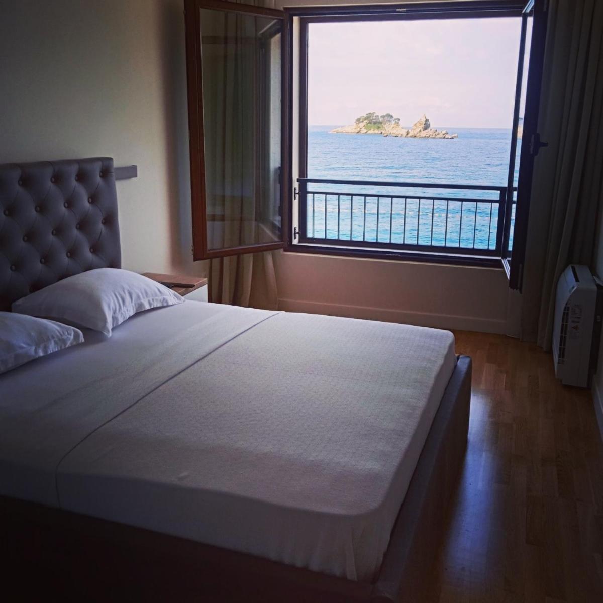 Mar Azul Apartments Petrovac エクステリア 写真